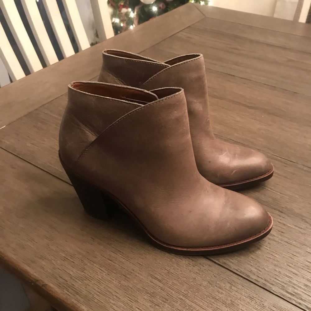 Lucky brand booties - women’s 6 1/2